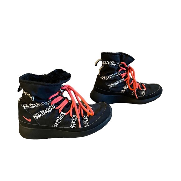 Nike Rosherun Sneakerboots GS Black Hyper Punch 654492-002 Size 3.5Y Roshe Run - Picture 3 of 8